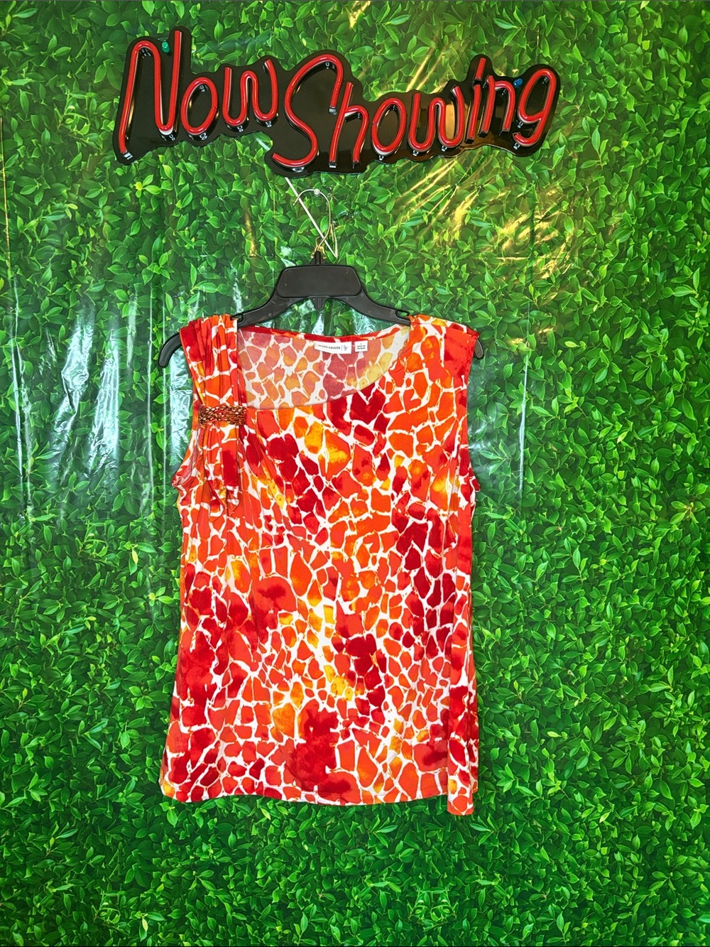 Susan Graver  Red and Orange Abstract Print Sleeveless Top